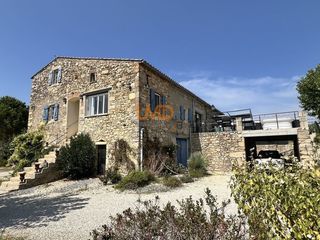  Maison � vendre 8 pi�ces 244 m�