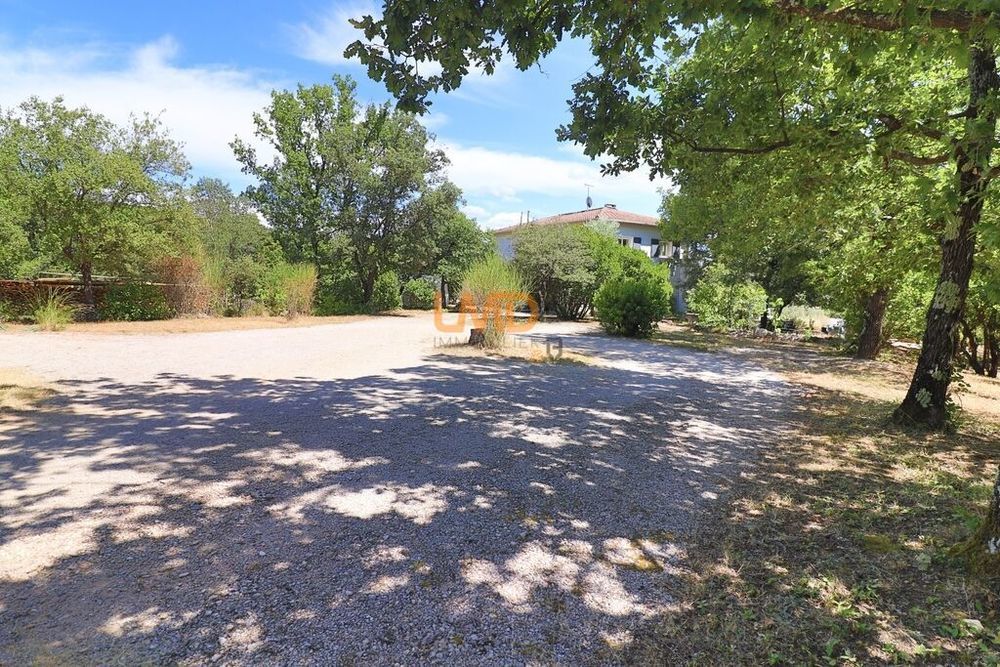 � vendre  Maison Saint-Maximin-la-Sainte-Baume (83470)