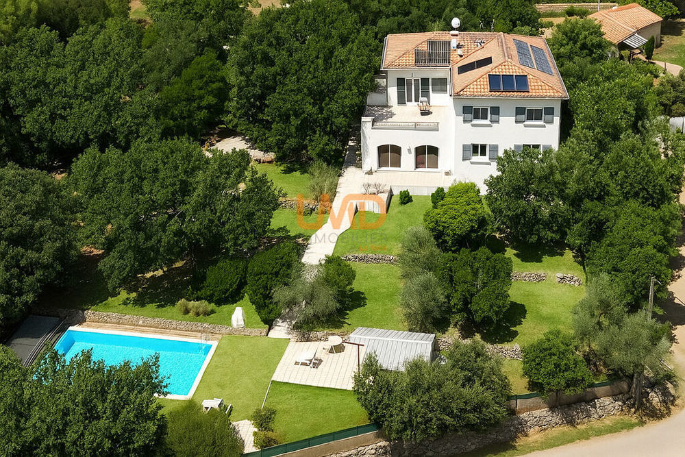 � vendre  Maison Saint-Maximin-la-Sainte-Baume (83470)