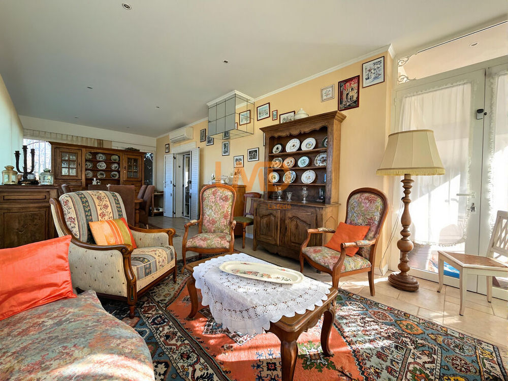 � vendre  Maison Trans-en-Provence (83720)