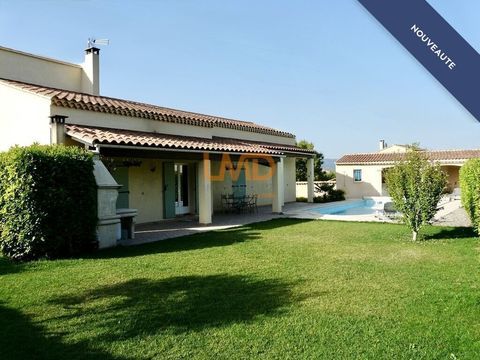   Villa au calme absolu sur un terrain de1300 m�, piscine et d�pen Maison - 6 pi�ce(s) - 143 m�