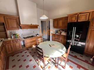  Maison � vendre 9 pi�ces 274 m�