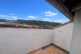  Immeuble � vendre 303 m�