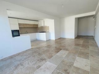  Appartement � vendre 5 pi�ces 85 m�