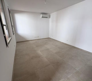  Maison 4 pi�ces 95 m� Nimes