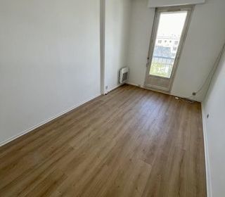  Appartement � louer 4 pi�ces 89 m�