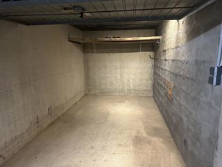  Parking / Garage � vendre 12 m�