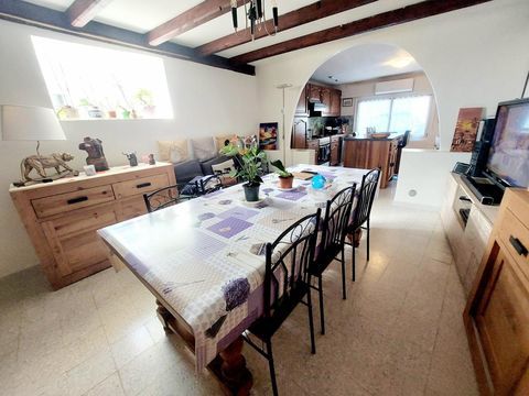   Maison de village - Charme authentique et confort moderne au c�ur d'un village pris� entre N�mes et Montpellier Maison - 4 pi�ce(s) - 95 m�