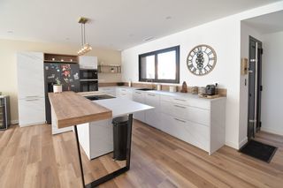  Maison � vendre 4 pi�ces 130 m�