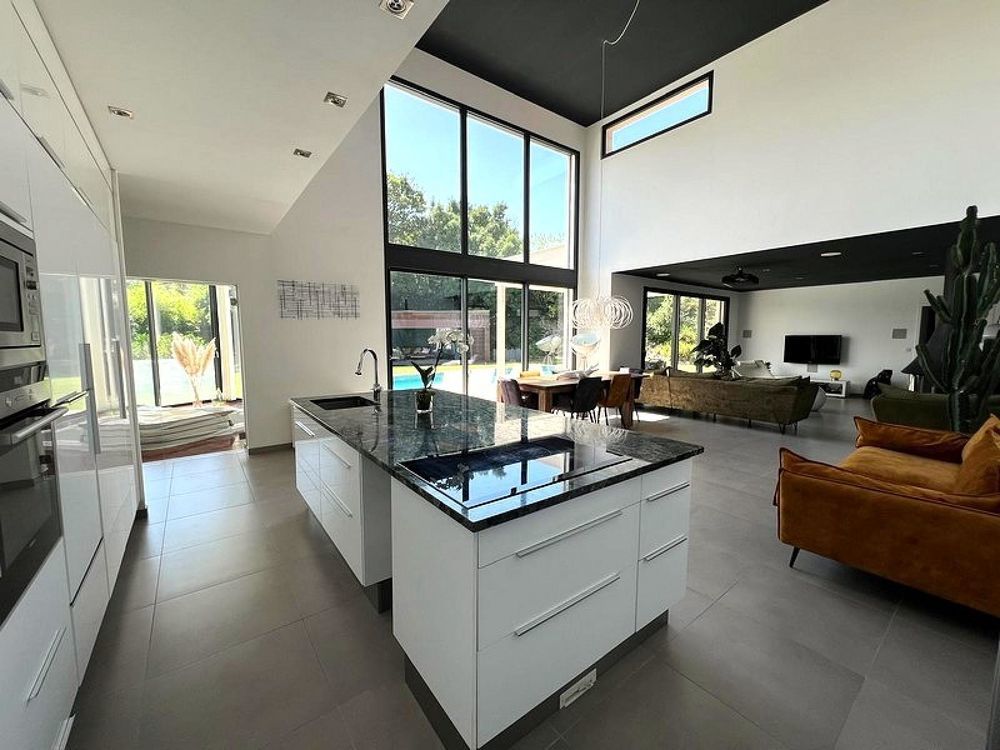 � vendre  Maison Sommi�res (30250)