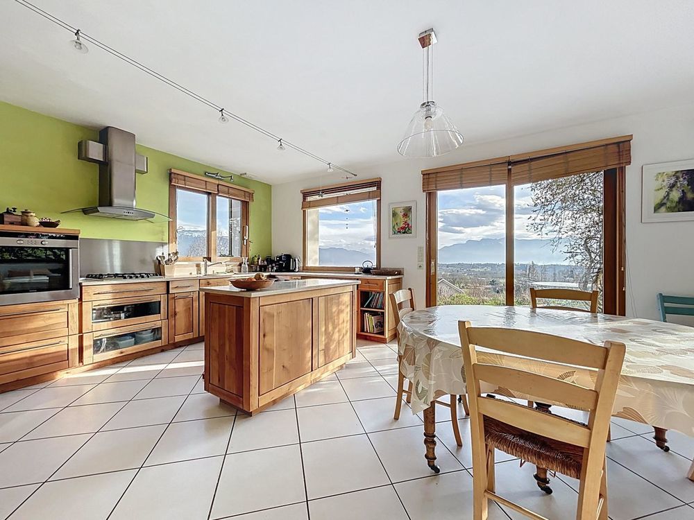 � vendre  Maison Saint-Blaise-du-Buis (38140)