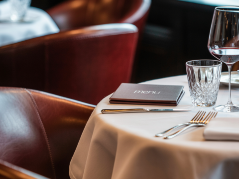 EXCLUSIVIT&Eacute; : Brasserie proche stations 242000 170 m�$$242 000 &euro; 