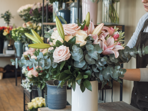 Fleuriste dans agglom&eacute;ration de 30 000 habitants 62000 90 m�$$62 000 &euro;