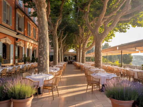 Restaurant - Bar &agrave; vins rue pi&eacute;tonne avec vue mer - C&ocirc;te d'Azur 439600 145 m�$$439 600 &euro;