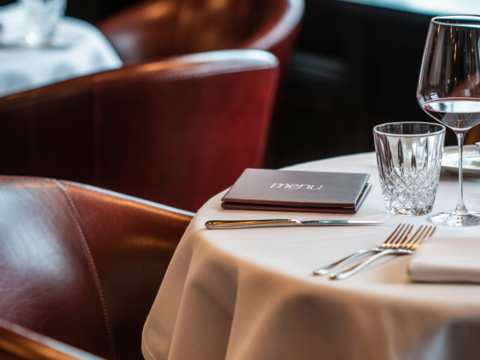 CHAMBERY Restaurant de charme � Ruelle pi&eacute;tonne tr&egrave;s fr&eacute;quent&eacute;e, centre-ville r&eacute;habilit&eacute; 215000 350 m�$$215 000 &euro;