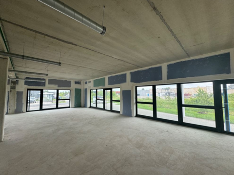 Bureaux commerciaux de 124,7 m&sup2; Sainte Savine 1455 124 m�$$1 455 &euro;