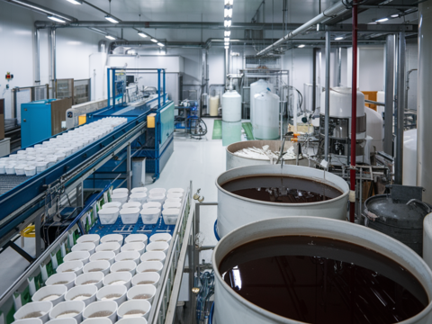 B&acirc;timent de production Agro Alimentaire 450m&sup2; (10) 745000 450 m�$$745 000 &euro; 