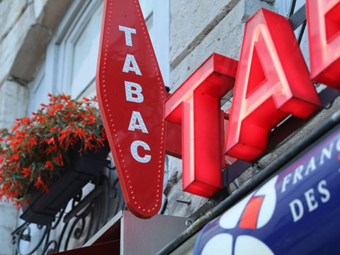 Tabac Presse Jeux emplacement premium - 54 223000 140 m�$$223 000 &euro;