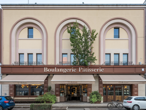 Boulangerie P&acirc;tisserie Snacking &agrave; forte rentabilit&eacute; - Nord Is&egrave;re 924000 227 m�$$924 000 &euro;