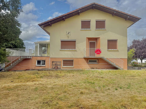   EXCLUSIVIT�   Maison de caract�re 170 m2 avec bureau ind�pendant Maison - 7 pi�ce(s) - 170 m�