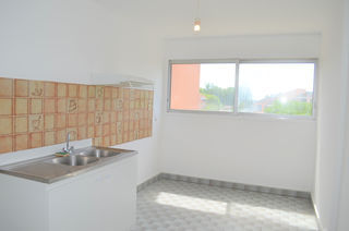  Appartement � louer 4 pi�ces 79 m�