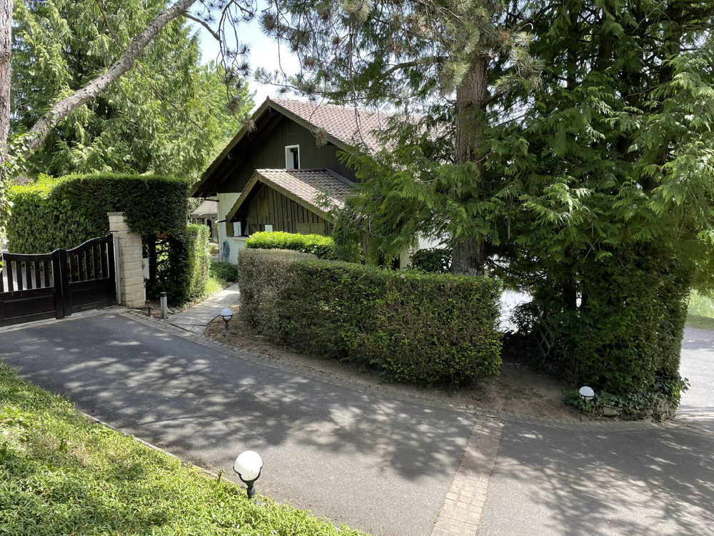 � vendre  Maison Bonne (74380)