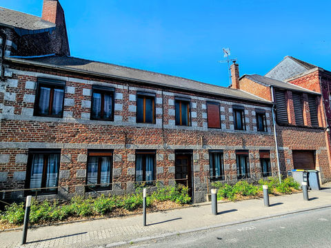   Maison 140 m2, 2 chambres + 1 bureau, + combles am�nageables 30m2 Maison - 6 pi�ce(s) - 142 m�