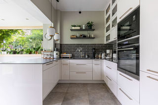  Maison � louer 8 pi�ces 185 m�