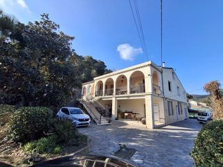  Maison � vendre 8 pi�ces 150 m�