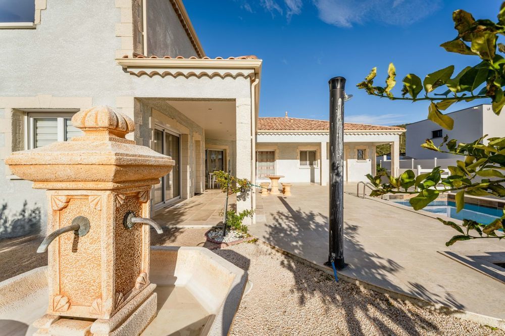 � vendre  Maison Font�s (34320)