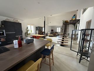  Maison � vendre 5 pi�ces 150 m�