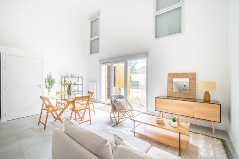   Maison Maison - 4 pi�ce(s) - 86 m�