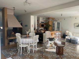  Maison � vendre 7 pi�ces 245 m�