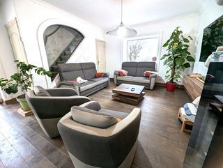  Maison � vendre 8 pi�ces 310 m�