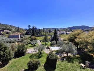  Maison � vendre 5 pi�ces 137 m�