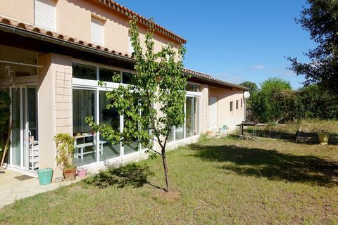   Villa Maison - 7 pi�ce(s) - 151 m�