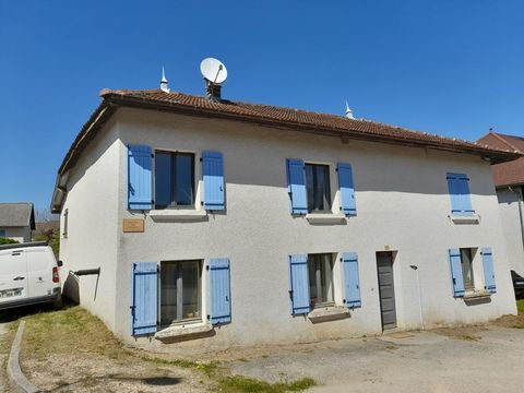   Maison Maison - 9 pi�ce(s) - 165 m�