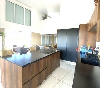  Appartement � louer 4 pi�ces 106 m�