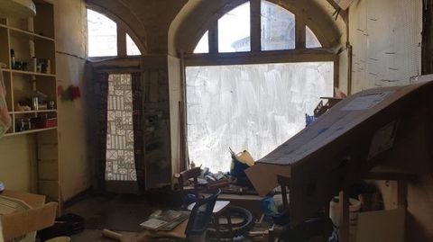 Local commercial 18000 87400 Saint leonard de noblat