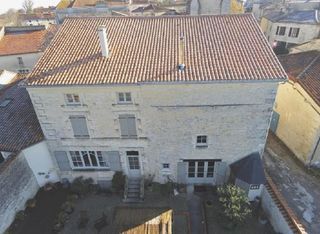  Maison � vendre 10 pi�ces 495 m�