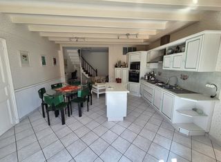  Maison � vendre 7 pi�ces 208 m�