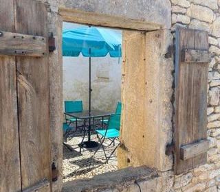  Maison � vendre 8 pi�ces 313 m�