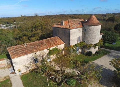   Maison Maison - 9 pi�ce(s) - 258 m�