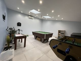  Maison � vendre 5 pi�ces 180 m�