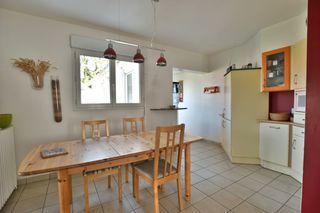  Maison � vendre 10 pi�ces 200 m�