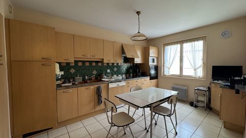   4 Pi�ces Secteur recherch� Appartement - 4 pi�ce(s) - 117 m�