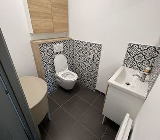  Maison � louer 7 pi�ces 100 m�