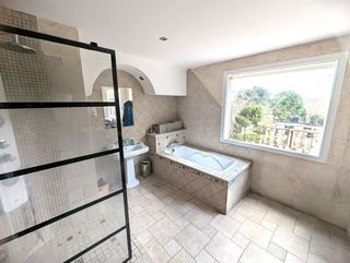  Maison � vendre 8 pi�ces 310 m�