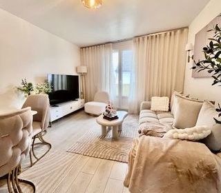  Appartement � louer 4 pi�ces 92 m�