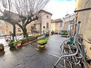  Maison � vendre 11 pi�ces 392 m�